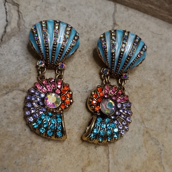 DREJEW Jewelry - Shell earrings For Mermaids